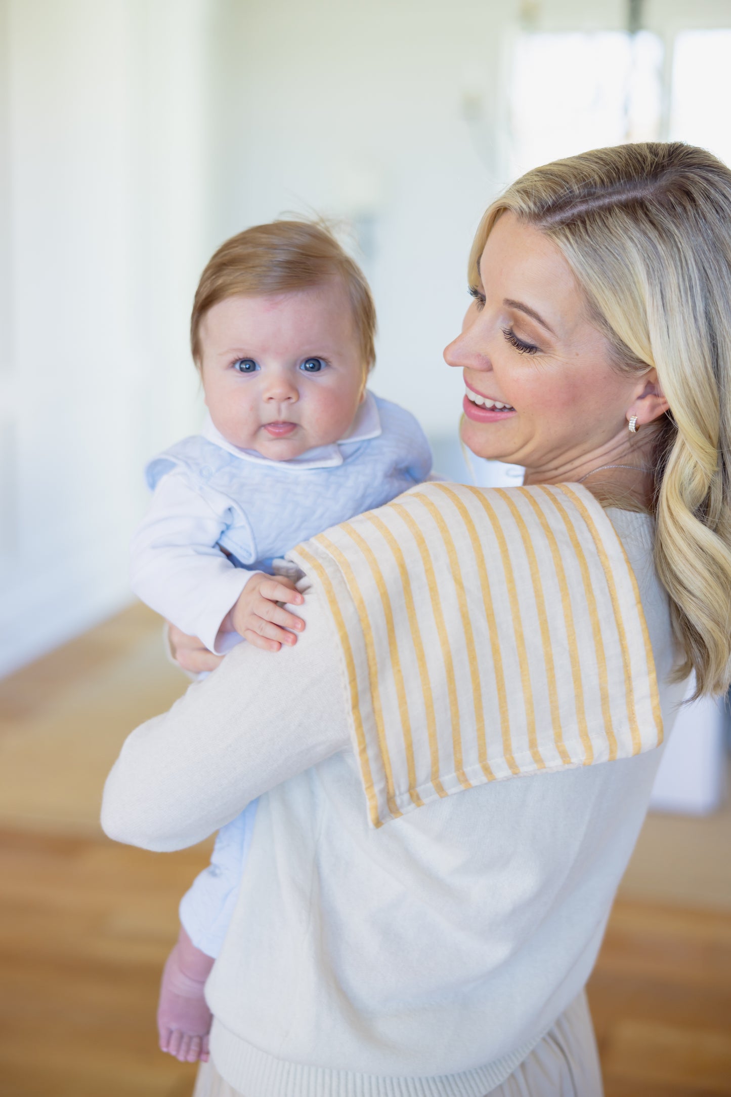 MUSLIN BURP CLOTH - YELLOW STRIPE
