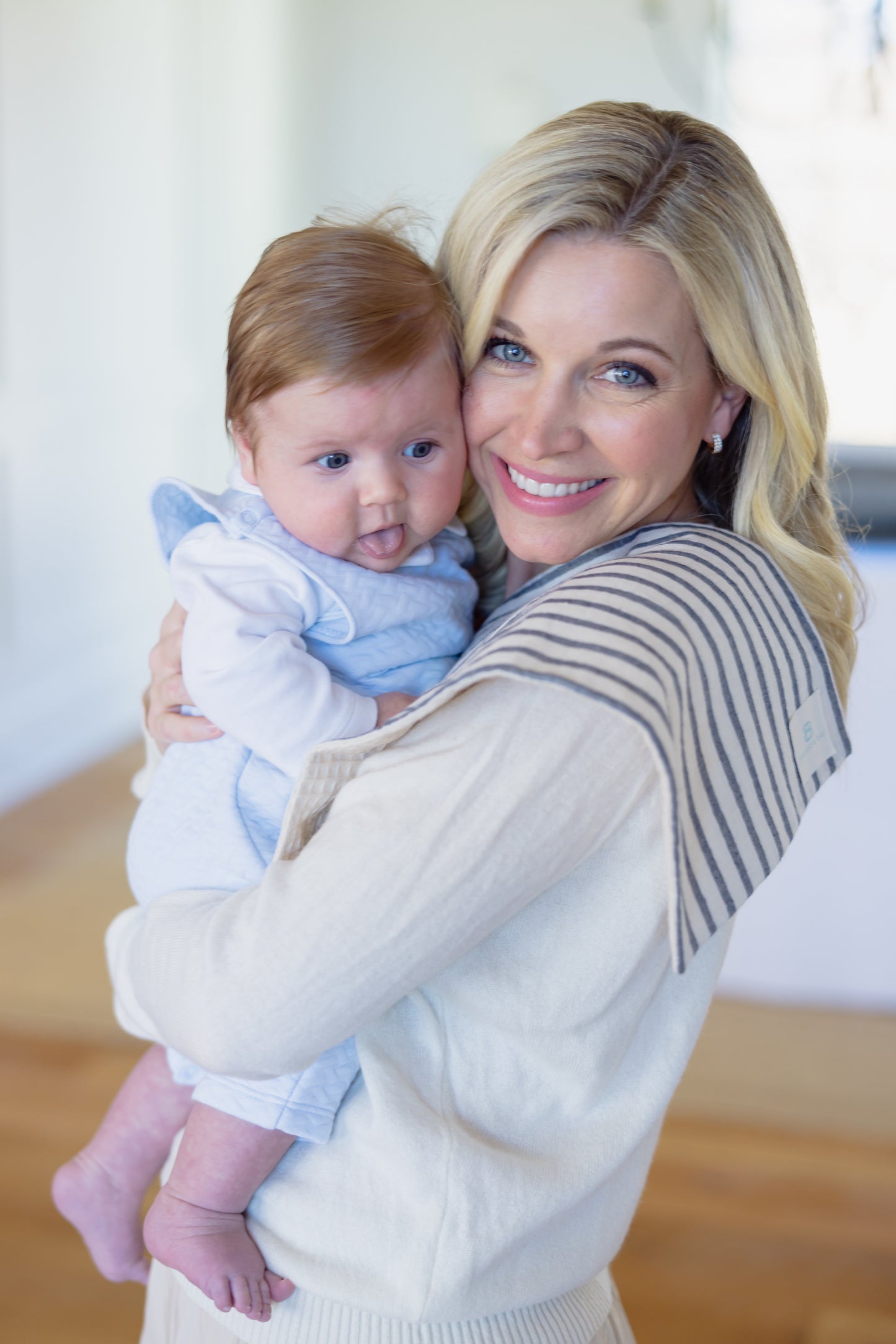 MUSLIN BURP CLOTH - BLUE STRIPE