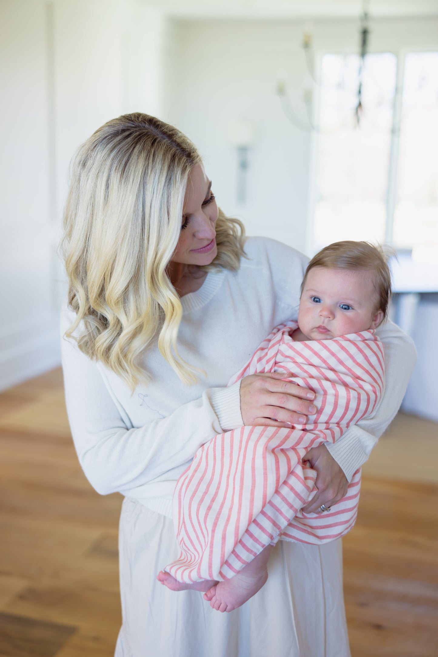 MUSLIN BABY SWADDLE: RED STRIPE