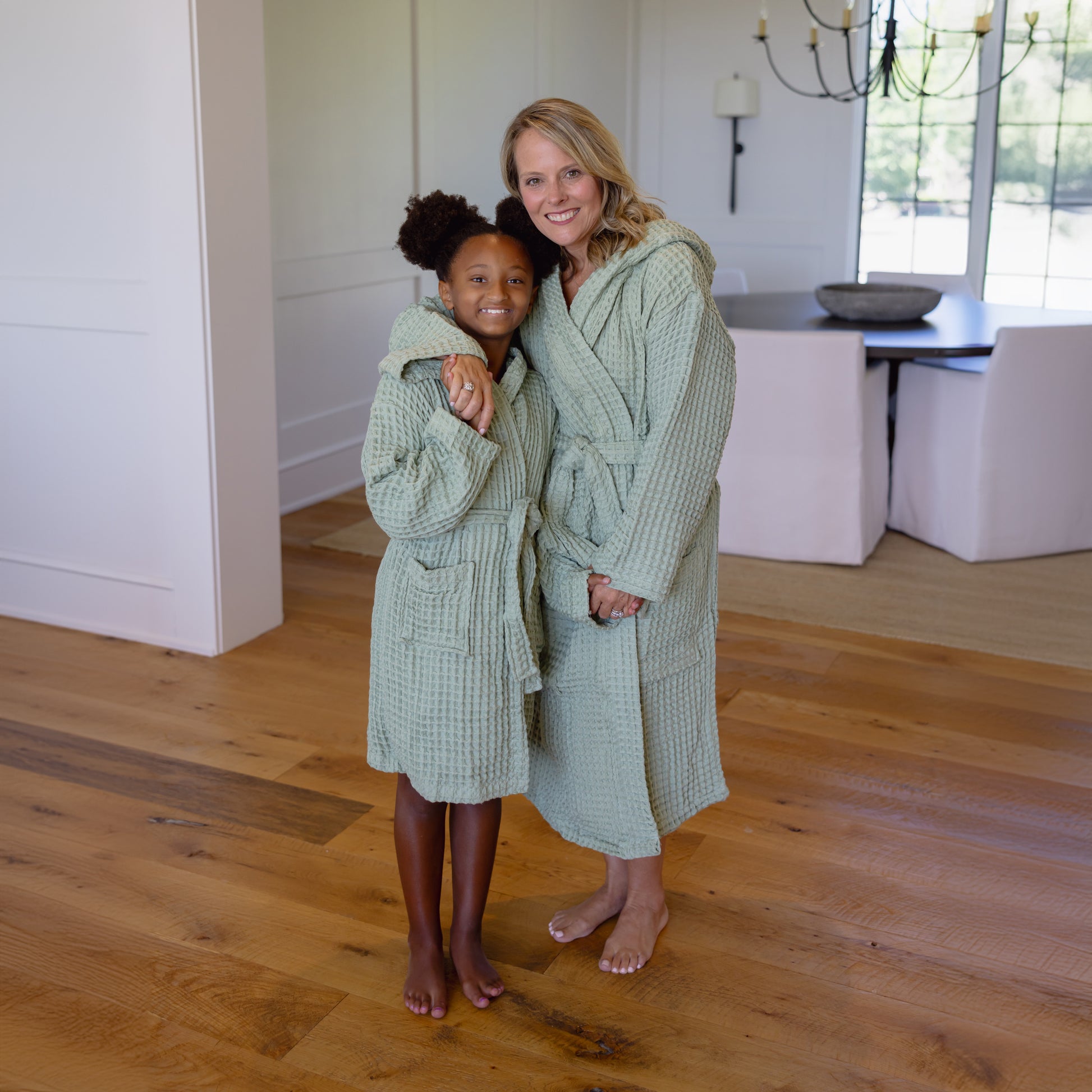 Caden Lane Mommy Baby Matching Robes Mommy Robes And Swaddle Sets